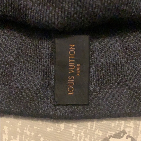 Authentic 100% Louis Vuitton Hat and Scarf - Picture 11 of 16
